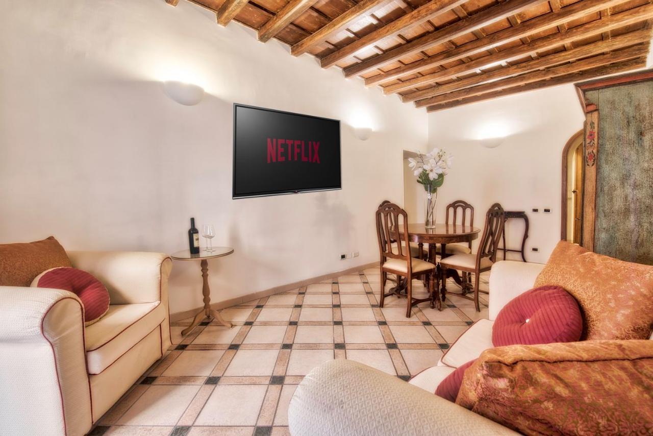 Cozy Navona Apartment Rome Exterior photo