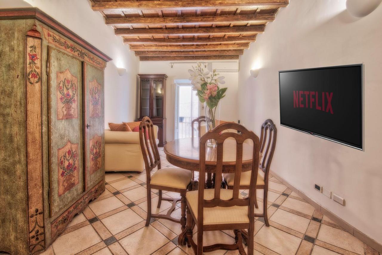 Cozy Navona Apartment Rome Exterior photo
